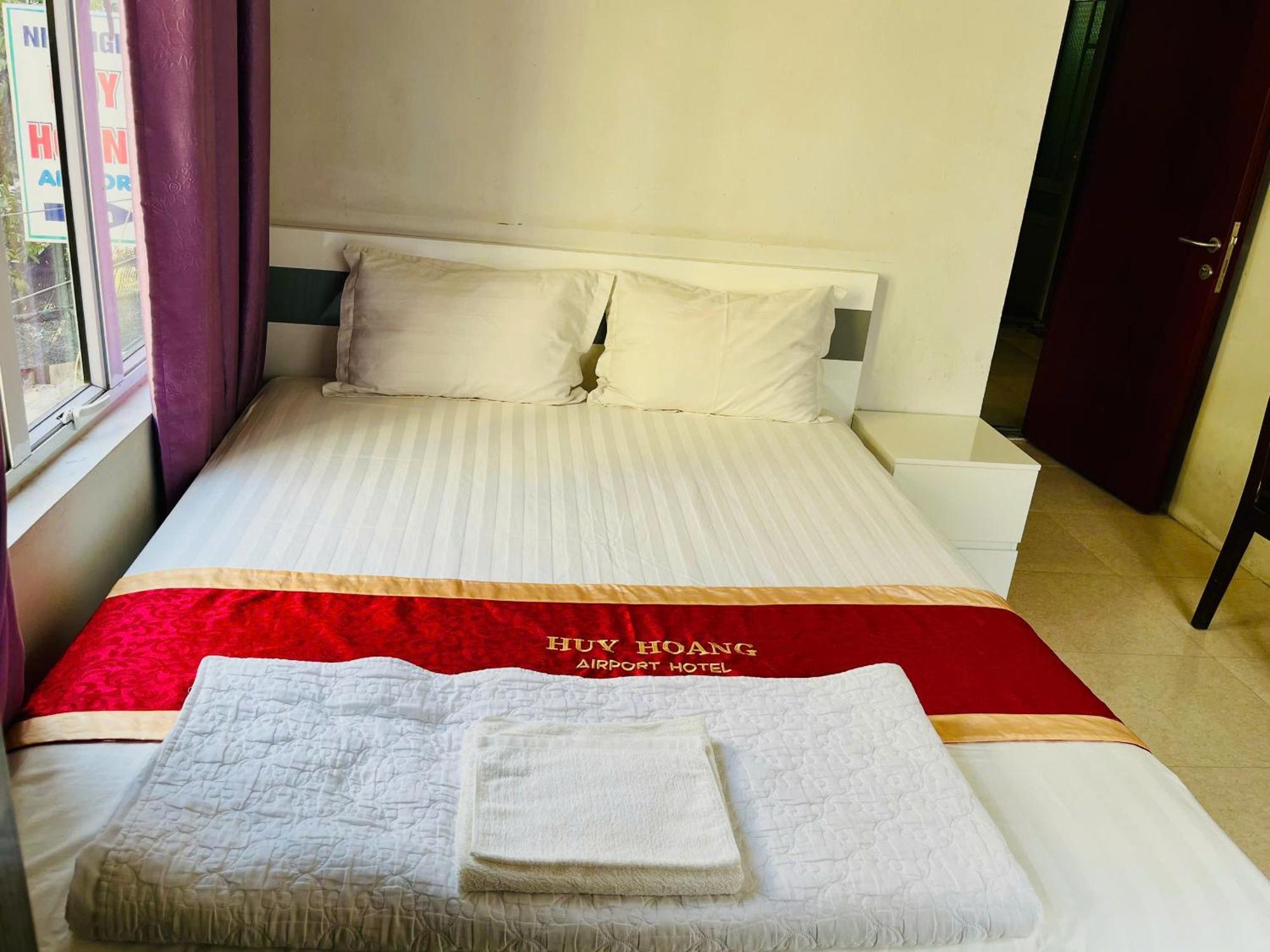 Huy Hoang Airport Bed & Breakfast Ханой Екстериор снимка