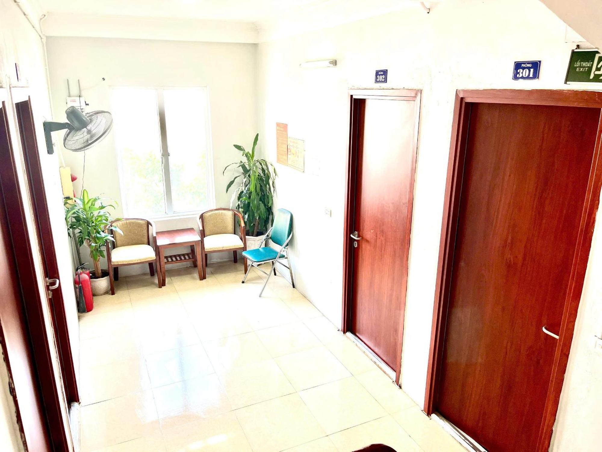 Huy Hoang Airport Bed & Breakfast Ханой Екстериор снимка